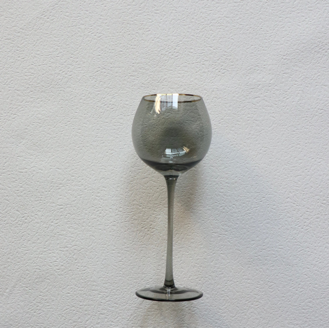Vikko Decor Platinum Gold Rimed Ball Wine Glass, 17 oz, Set Of 6 - Assorted Colors