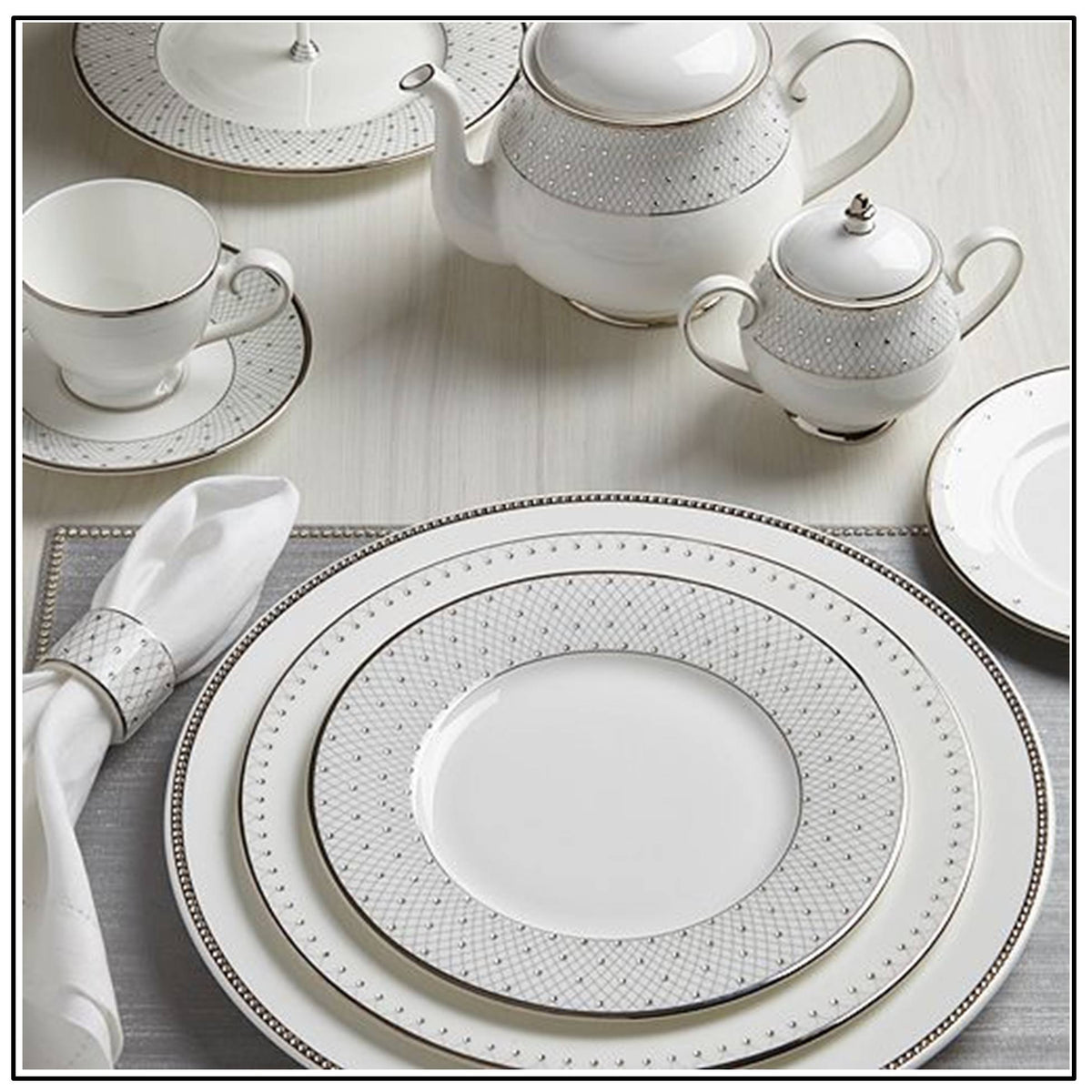 Prouna Princess Platinum 16 Piece Fine Bone China Set, Service for 4, Platinum