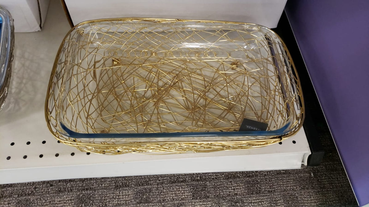 Oven To Table Baker With Sparkling Serving Stand (Rectangle, Gold Mesh Weave)