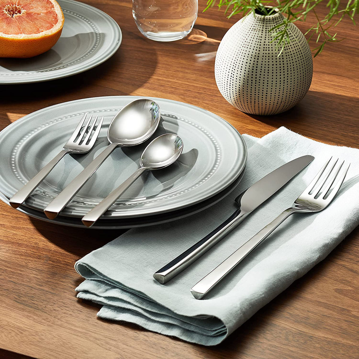 Towle 20 Piece Luxor Forged Flatware Set, Service for 4