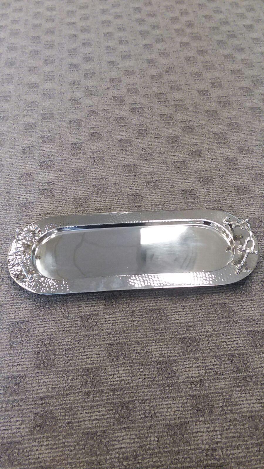 The Decorizer T-HSB-L Large Hammered Silver Tray with Buckle Handle