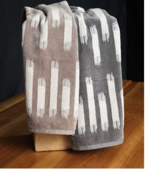 European Art Strokes Hand Towel