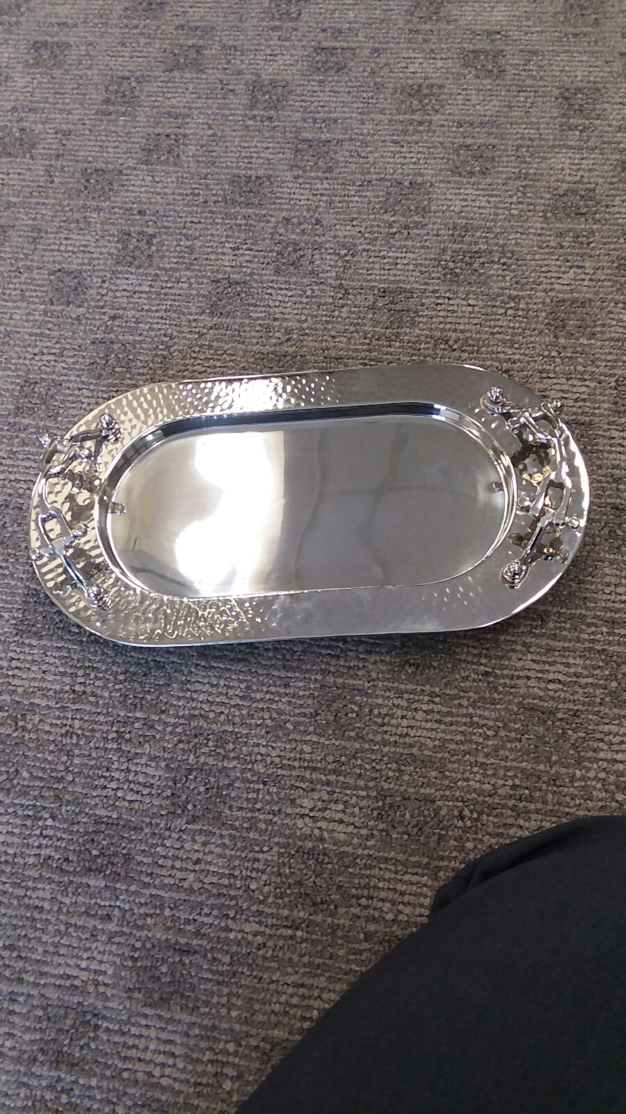 The Decorizer T-HSB-S Small Hammered Silver Tray with Buckle Handle