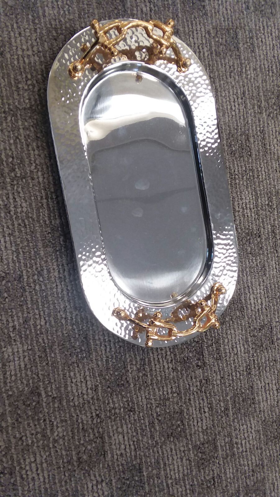 The Decorizer T-HSGB-S Small Hammered Silver Tray with Gold Buckle