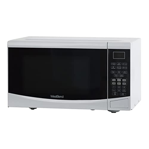 West Bend Compact 900-Watt Microwave Oven, White