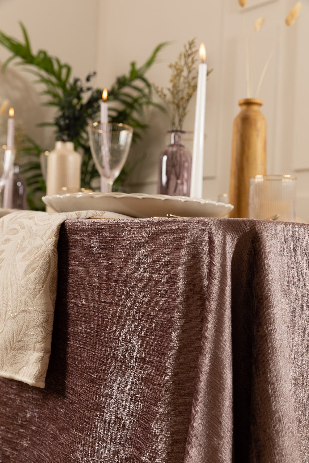 Casa Bella Purple Velvet Tablecloth - Assorted Sizes