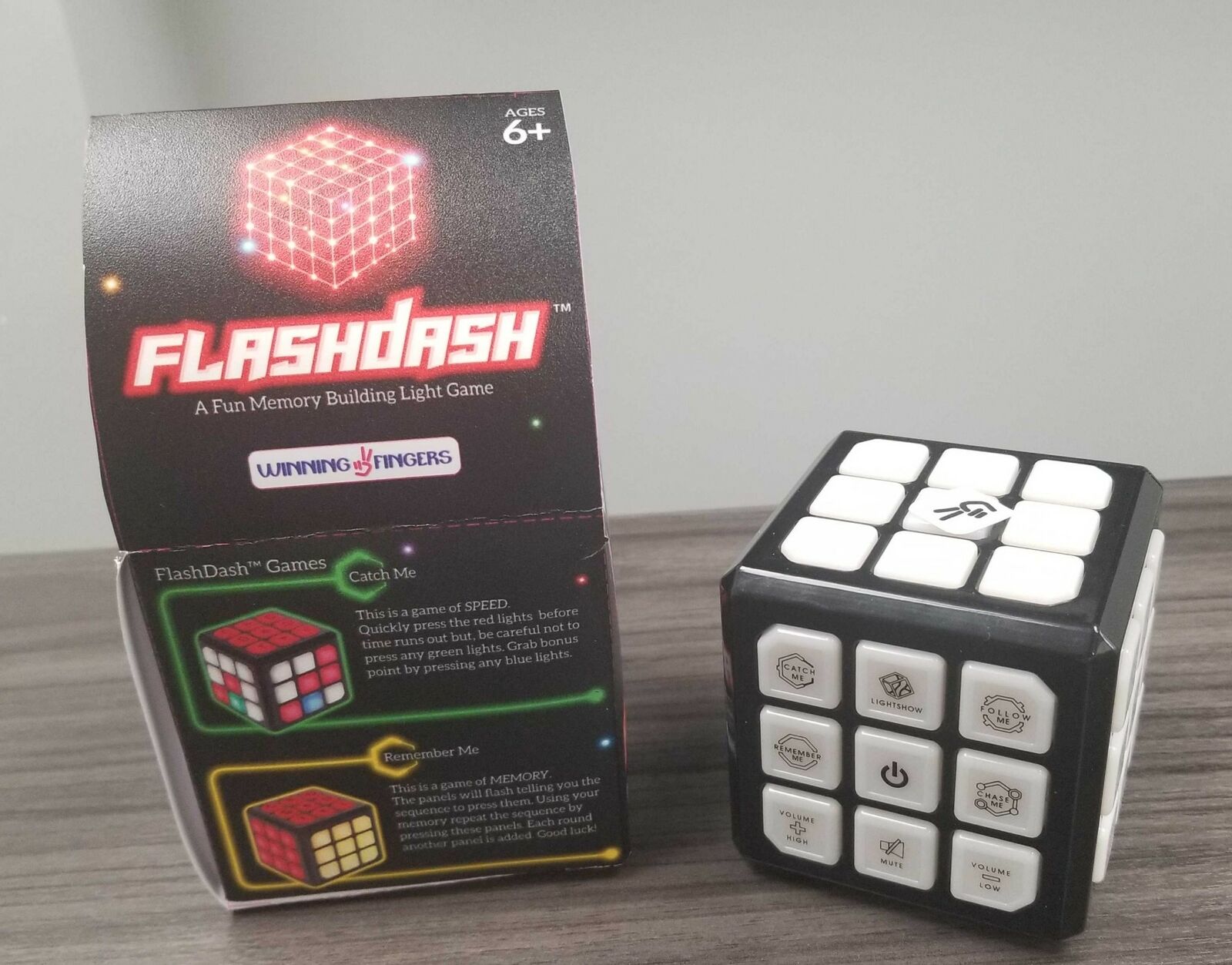 Kidzlane FlashDash Fun Memory Building Light Game (3 AAA Batteries Required)